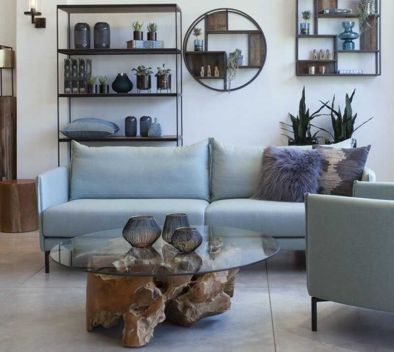 ספה תלת מושבית ספה תלת מושבית