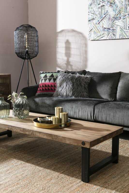 שולחן סלון מעץ מלא