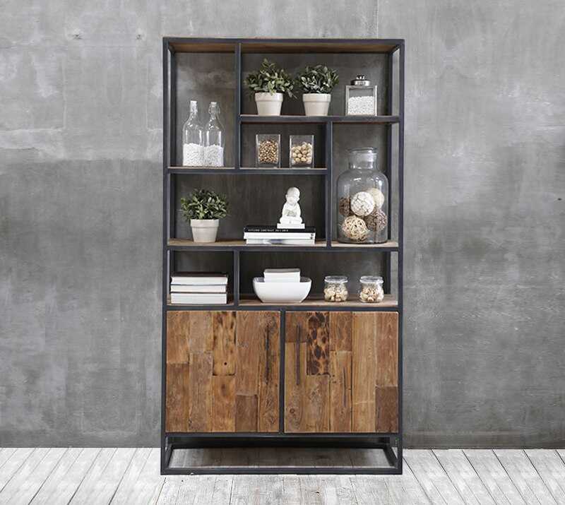 ספריה עם שתי דלתות ספריה עם שתי דלתות