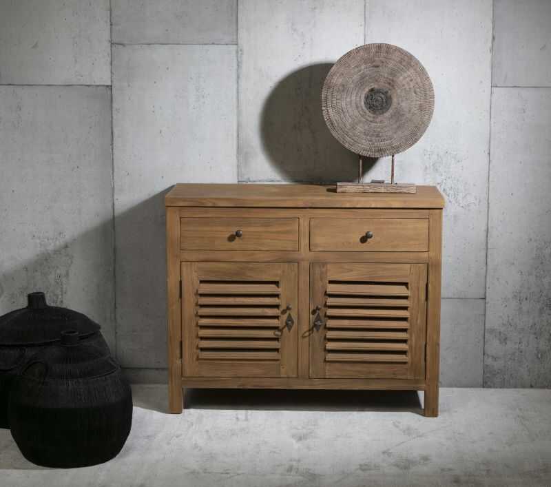 שידה כפרית מעוצבת שידה כפרית מעוצבת