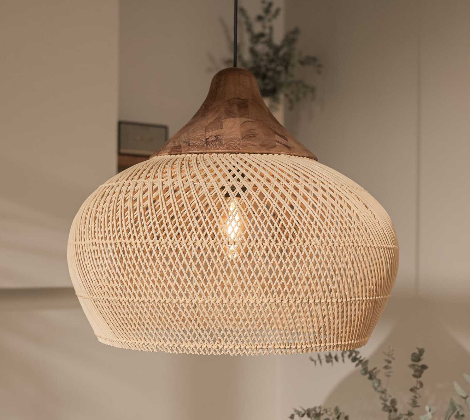 אהיל ראטן וטיק