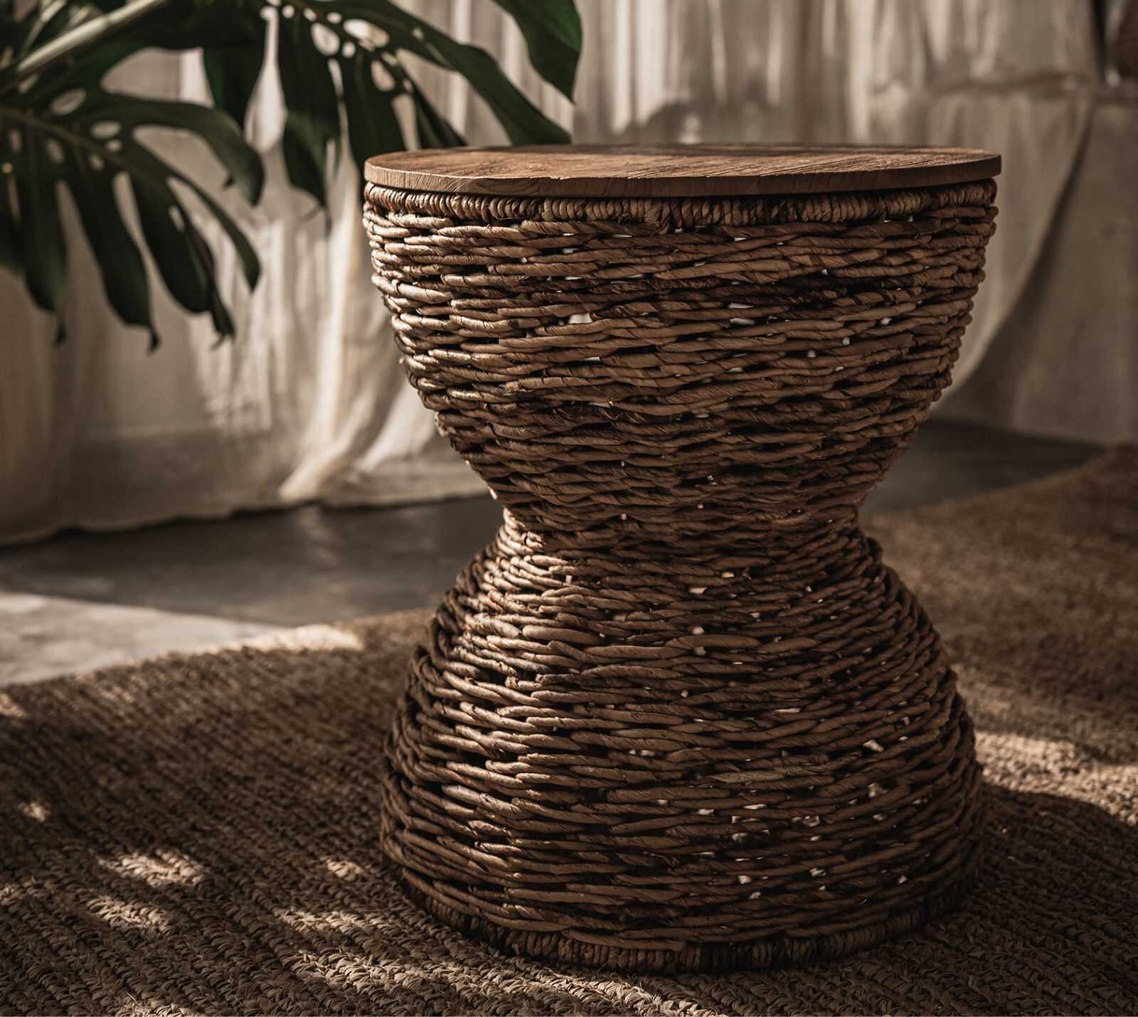 שולחן צד קלוע לסלון שולחן צד קלוע לסלון