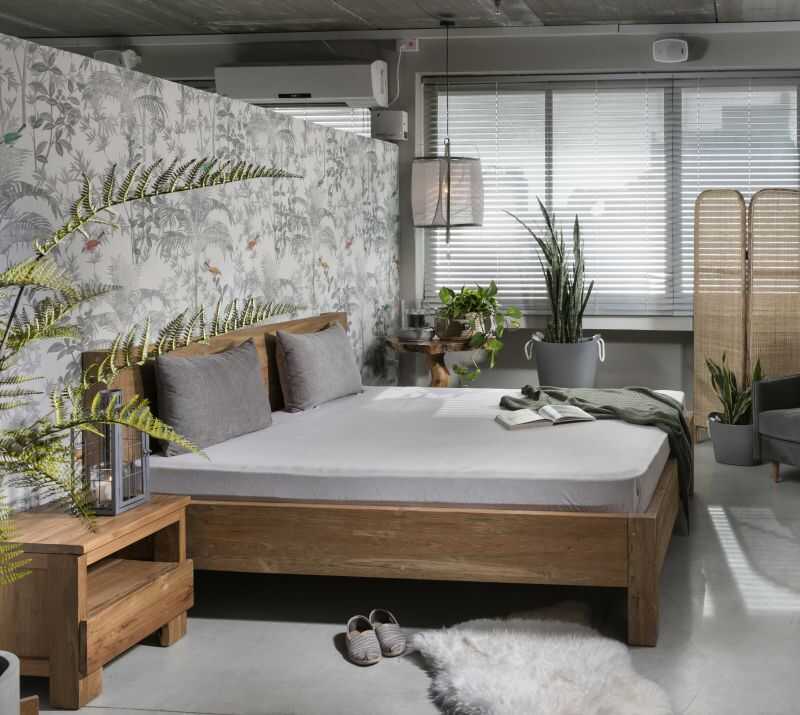 מיטה זוגית בסגנון כפרי מיטה זוגית בסגנון כפרי