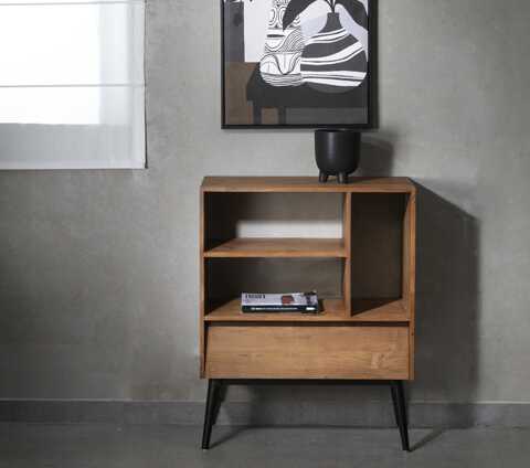 שידת עץ פתוחה שידת עץ פתוחה