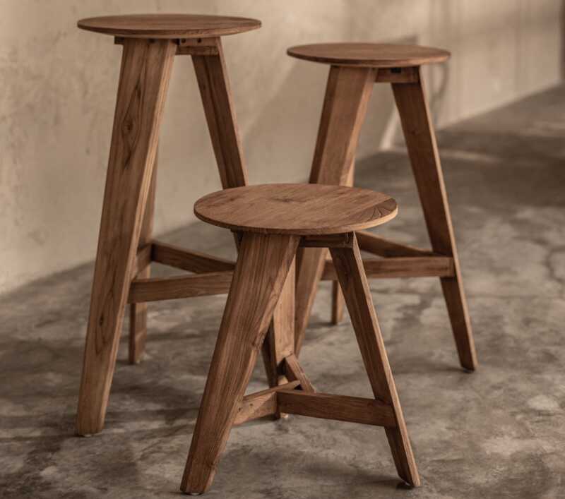 שרפרפים מעץ שרפרפים מעץ