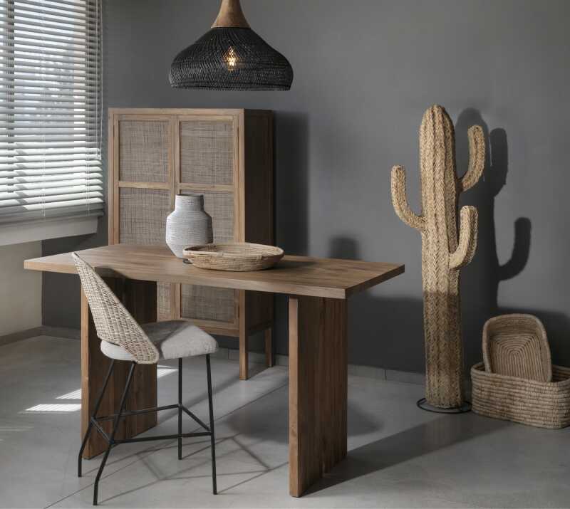 כיסא בר עם גב ראטן כיסא בר עם גב ראטן